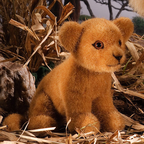 Lion cub by Kosen - 17cm