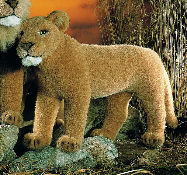 Lioness by Kosen - 48cm - Kosen Toys